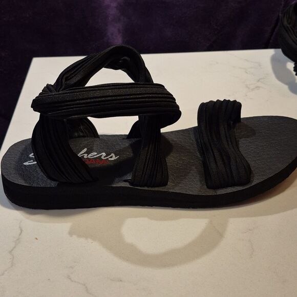 Skechers 10 Black Fabric Strap YOGA FOAM Sandal - Picture 1 of 4